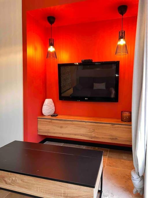 Loft Pied De Coline Au Calme Lejlighed Ginasservis Eksteriør billede